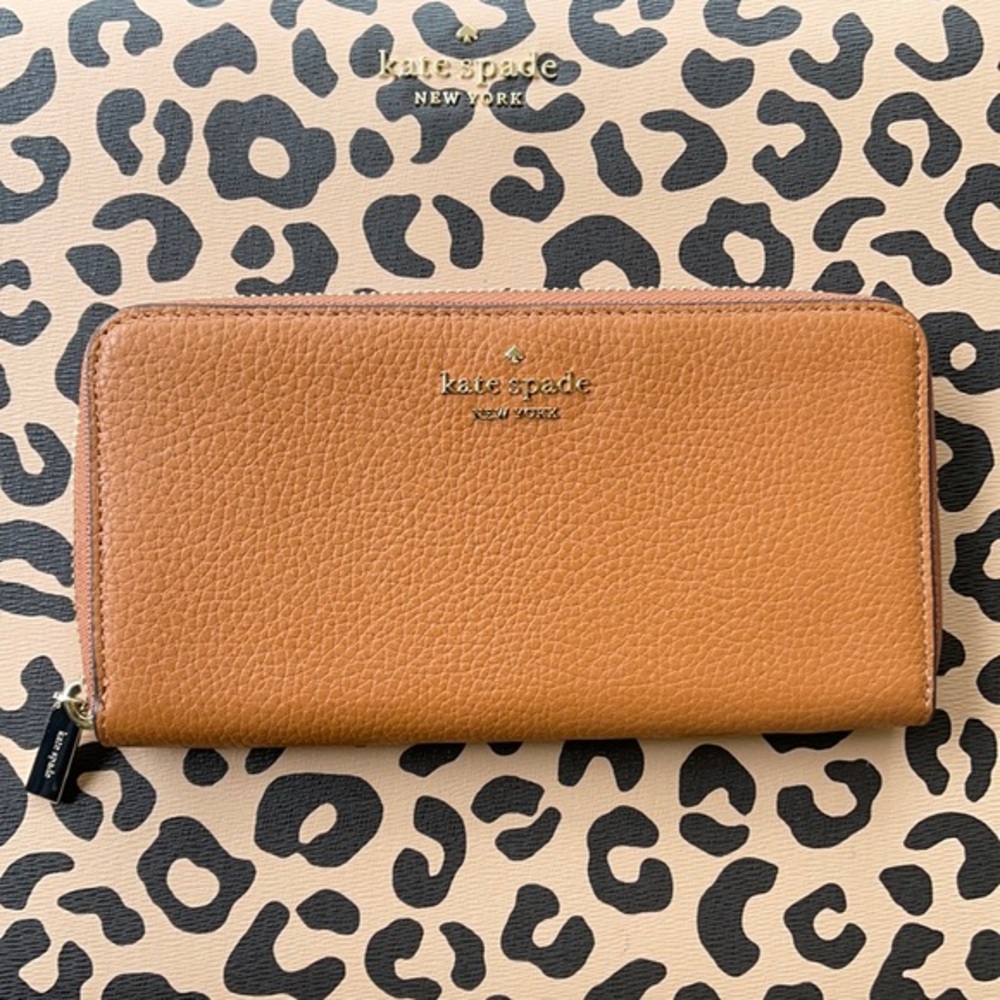 Kate Spade leila large continental walle